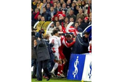 Stéphane Grichting está ingresado por una patada en el bajo vientre