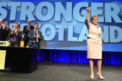 Nicola Sturgeon, en la cumbre del SNP en Aberdeen.