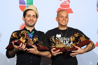 El dúo puertorriqueño Calle 13, triunfadores de los Grammy Latino 2011.