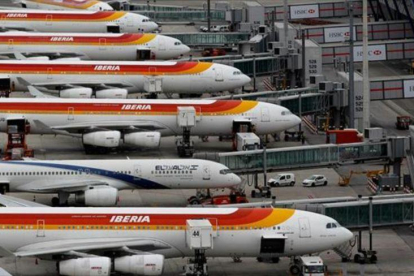 Aviones de Iberia en el aeropuerto de Barajas.