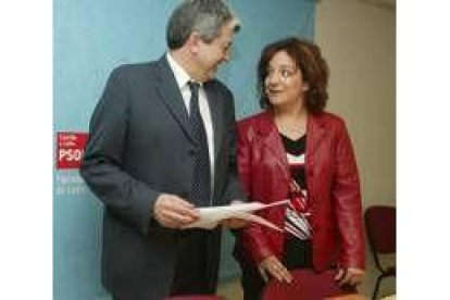 Miguel Martínez presentó a la candidata socialista Iratxe García