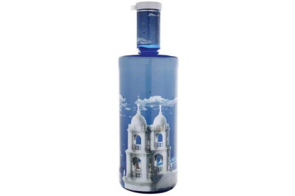 Todos los motivos son buenos para decorar estas llamativas botellas
