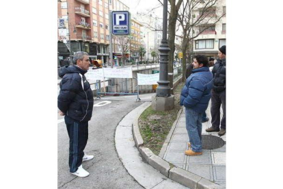 El acceso al párking estuvo cortado toda la mañana.