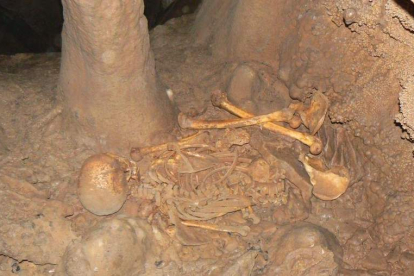 Imagen del estado de uno de los individuos en la cueva de La Braña.