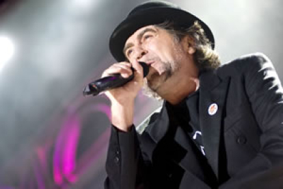 El cantautor Joaquín Sabina, durante el concierto que ofreció el martes en Toledo.