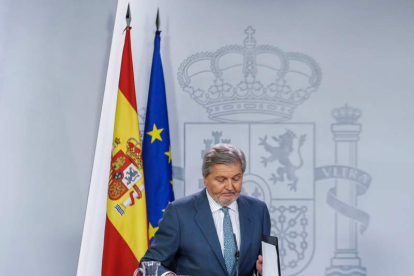 El portavoz del Gobierno, Íñigo Méndez de Vigo. EMILIO NARANJO