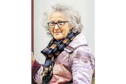 Elisabet González, maestra jubilada: «No soy muy
de iglesia, pero creo que soy espiritual. Creo que la bondad es un poco olvidarte del yo; cuando conectas con
el nosotros es imposible que estés haciendo el mal».
