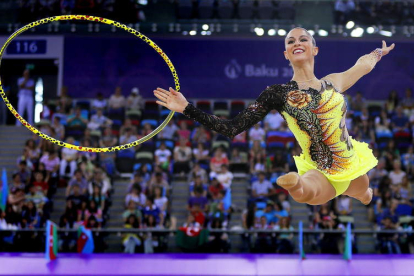 La leonesa Carolina Rodríguez defiende título en el Nacional de gimnasia rítmica.