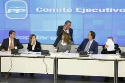 El comité ejecutivo del PP dio luz verde a la fundación del PP navarro