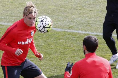Fernando Torres espera trasladar su buen momento de juego a la semifinal frente al Bayern. GARCÍA