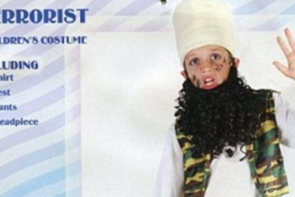 Polémica por un disfraz infantil de terrorista.