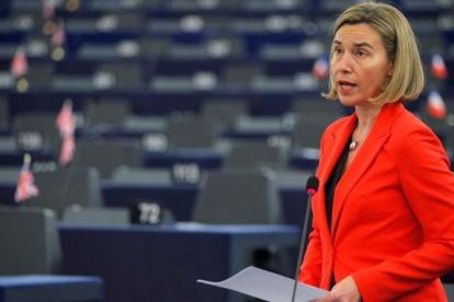 Federica Mogherini se dirige al Parlamento Europeo.