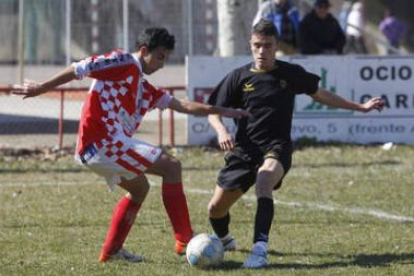 El equipo arlequinado no pudo pasar del empate sin goles frente al Pontevedra.