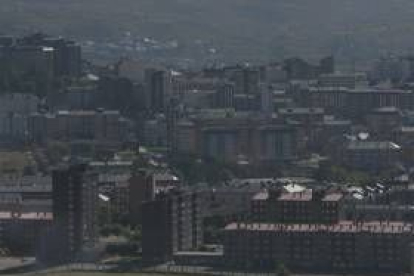 Los pisos de la zona alta de Ponferrada son los que más han notado la bajada, por ser los más caros