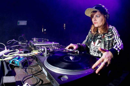 La gallega Marta Fierro, más conocida como Eme DJ. DL