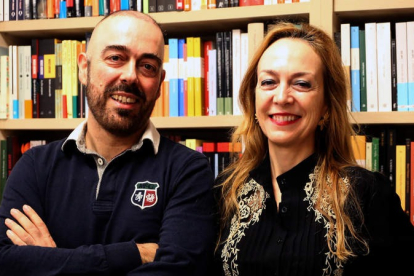 Ángel y Marta del Riego, en la presentación del libro ‘Historia íntima del Bernabéu’ esta pasada semana en Madrid. BENITO ORDÓÑEZ