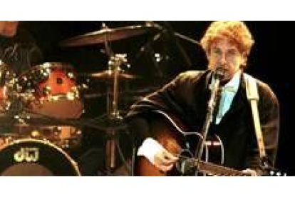 El cantante y compositor Bob Dylan en uno de sus conciertos