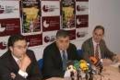 Miguel Ángel González, Domingo Fuertes y Emilio de la Puente