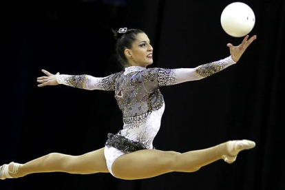 Carolina calibrará el fin de semana en Kiev su nivel competitivo.