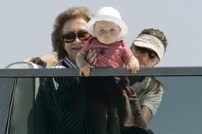 La reina doña Sofía acompañada por doña Letizia y la infanta Leonor