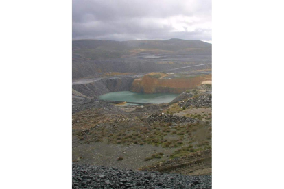 Una de las minas a cielo abierto de la provincia de León.