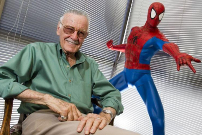 Stan Lee, creador de Spiderman, Hulk, y otros superhéroes.