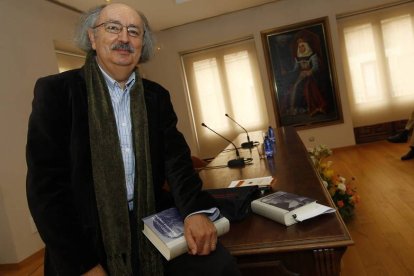 El poeta leonés Antonio Colinas