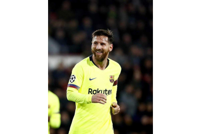 Messi apareció cuando su equipo más le necesitaba para inaugurar el marcador. ROBIN VAN LONKHUIJSEN