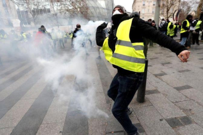 Disturbios en París durante la protesta de los chalecos amarillos
