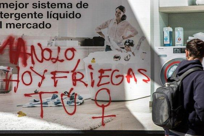 Pintada con motivo de la huelga feminista del 8-M, el año pasado en Valencia.