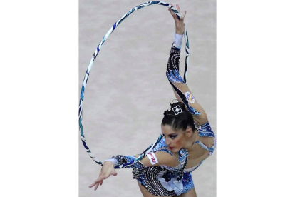 Carolina Rodríguez demostró en Rusia su clase con el aro.