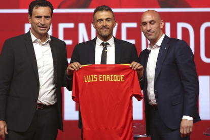 Presentación de Luis Enrique como nuevo entrenador de la selección española de fútbol.