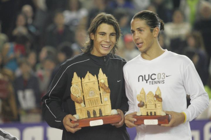 Final del Master Ciudad de León de Tenis entre Nadal y Versco, con triunfo del primero. Fue en 2004. NORBERTO
