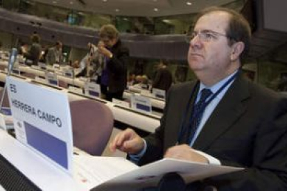 El presidente de Castilla y León, Juan Vicente Herrera, ostenta la jefatura de la Delegación de Espa