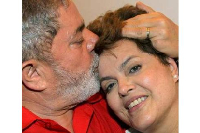 Lula da Silva felicita a Dilma Rousseff.