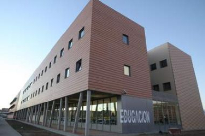 La nueva Facultad de Educación de León ya está adaptada a Bolonia