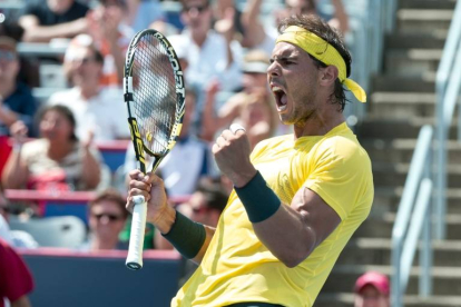 Rafael Nadal celebra un punto durante su encuentro de octavos de final frente al polaco Jerzy Janowicz.