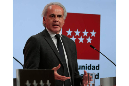 Enrique Ruiz, consejero de Sanidad de Madrid. FERNANDO ALVARADO