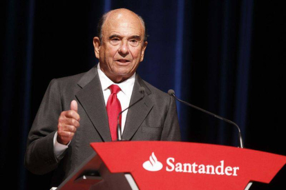El presidente del grupo Santander, Emilio Botín, el pasado 18 de ocyubre en Madrid, durante su intervención en la Conferencia Internacional de Banca.