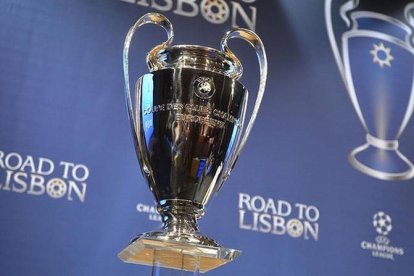 El trofeo de la Liga de Campeones, en la sede de la UEFA en Nyón (Suiza).