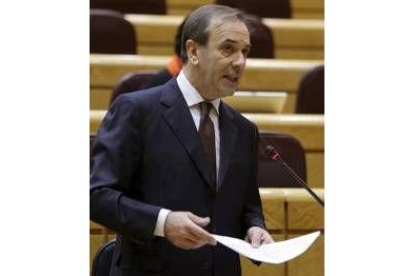 El ministro José Antonio Alonso, en una comparecencia parlamentaria