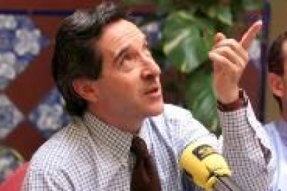 El periodista Iñaki Gabilondo, director de «Hoy por hoy»