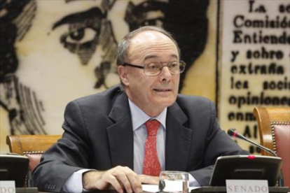 El Gobernador del Banco de España, Luis María Linde, el año pasado.