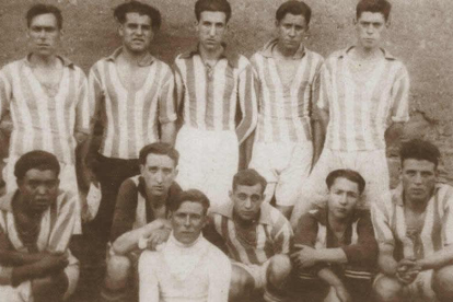 La Deportiva Ponferradina fue un equipo roto por la guerra.