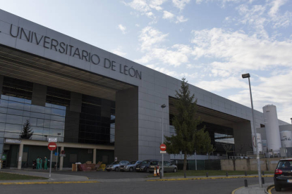 Hospital de León. F. OTERO PERANDONES