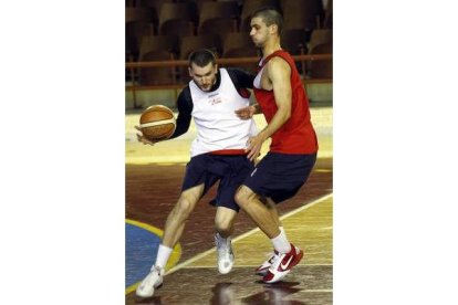 Baloncesto León cuenta con jugadores de la pasada Liga.