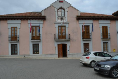 Ayuntamiento de Villamañán. DL