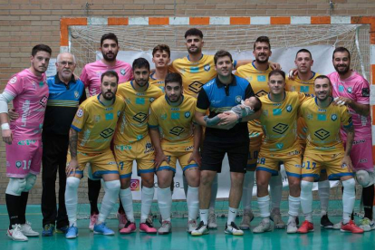 Formación del Mármoles Plácido/Villaquilambre Futsal que milita en Tercera División. SL