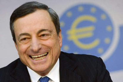 El presidente del BCE, Draghi, durante su comparecencia.