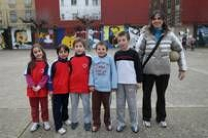 Formación del equipo benjamín escolar del colegio La Granja